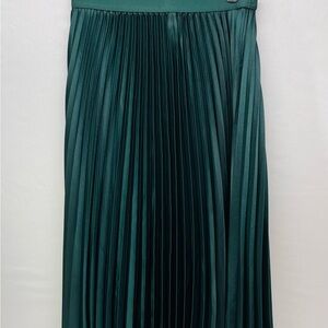 H&M Teal A-Line Pleated Skirt